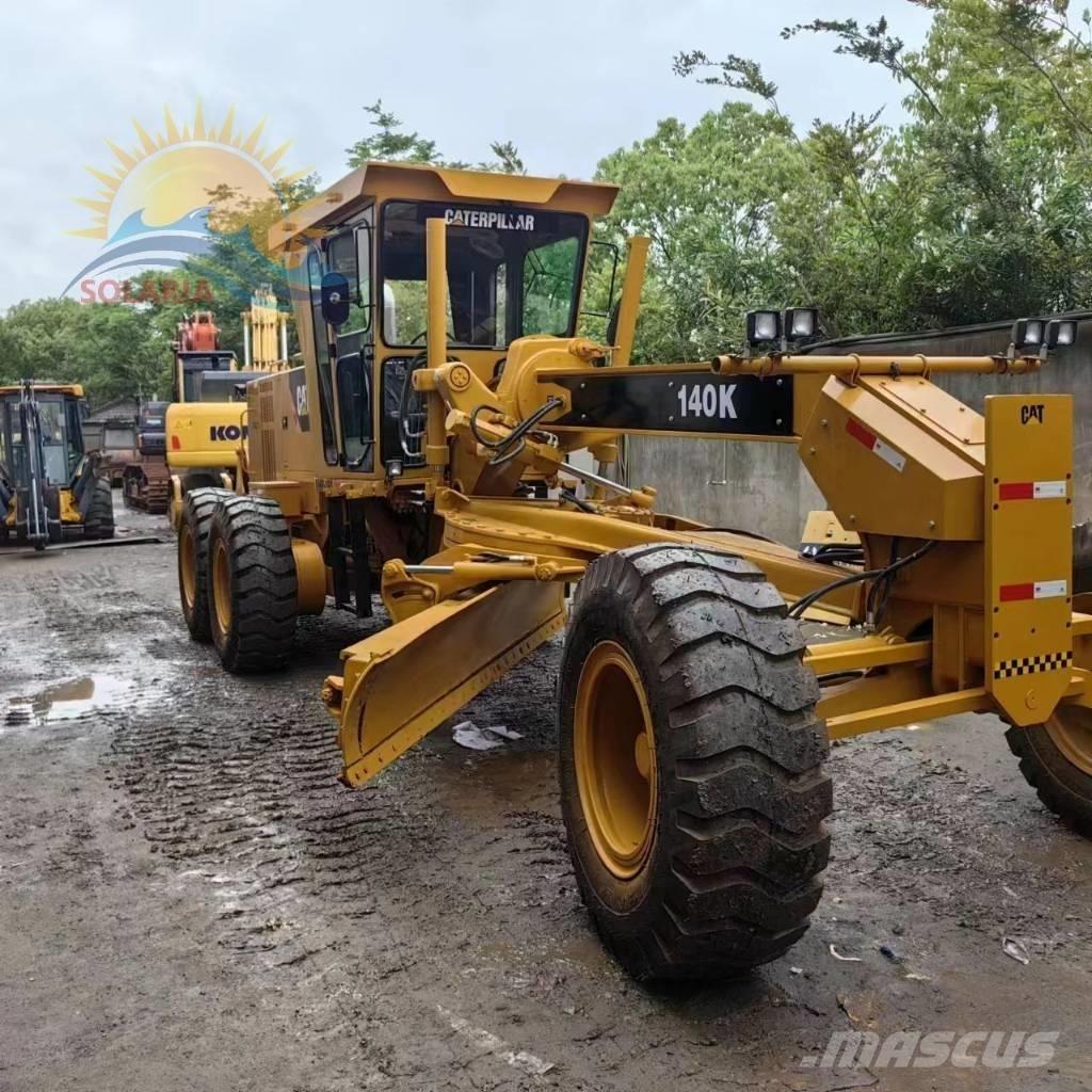 CAT 140 K Väghyvlar