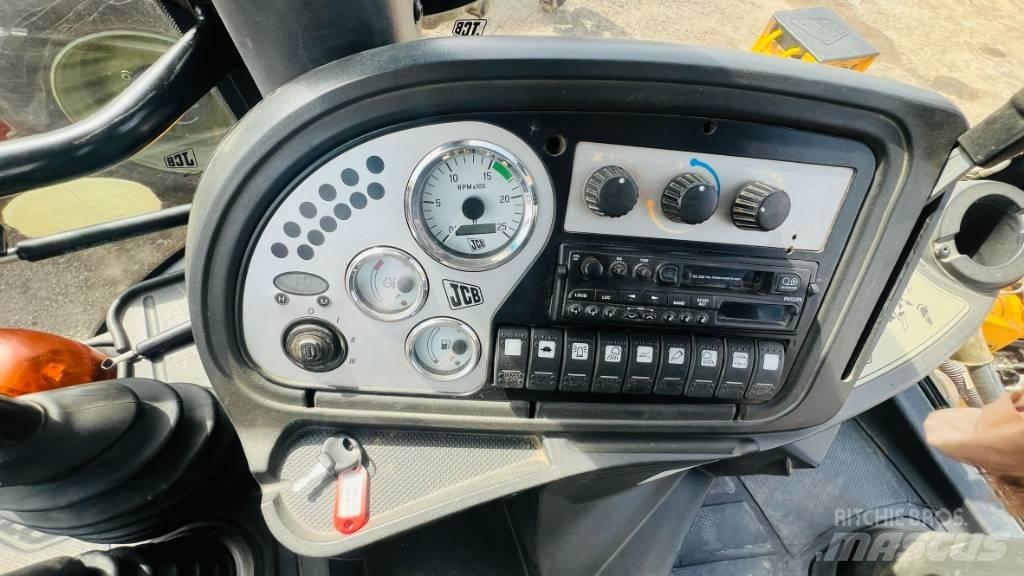 JCB 4 CX Grävlastare