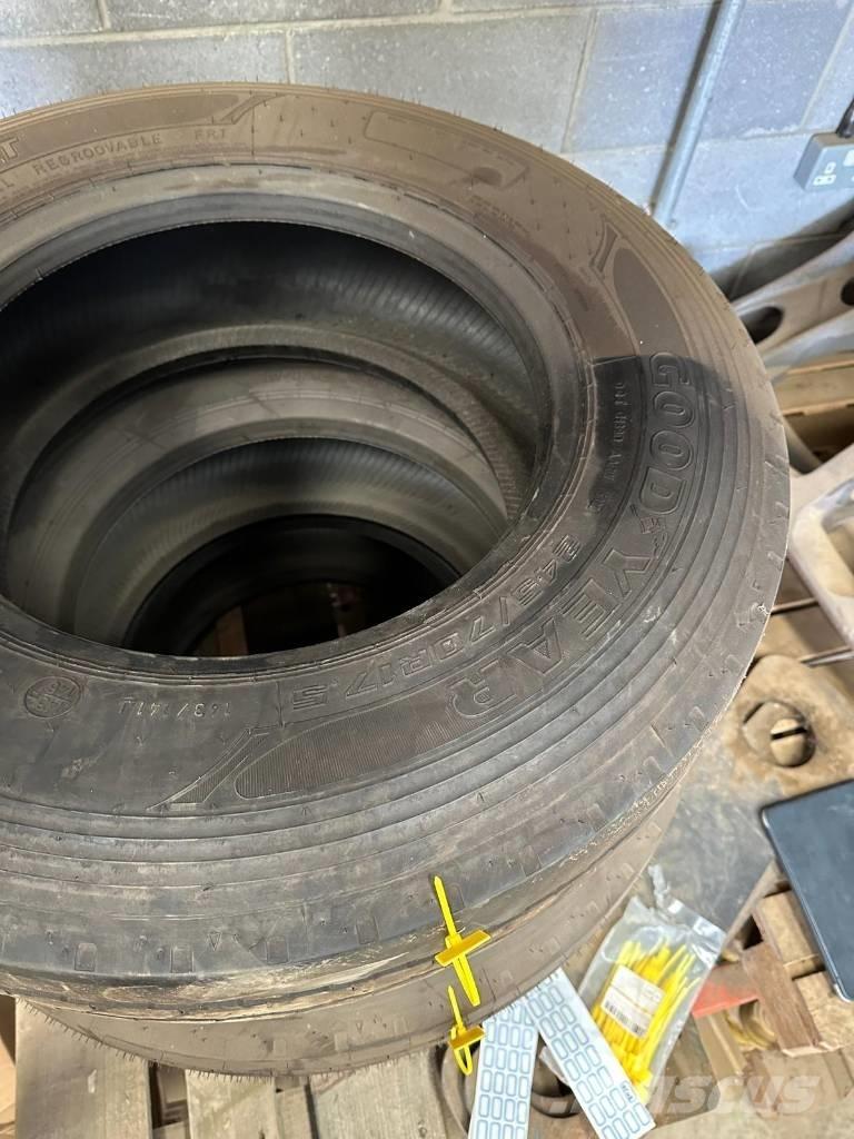 Goodyear 245/70R17 Däck, hjul och fälgar