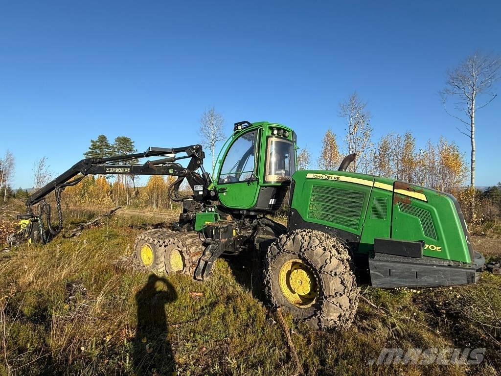 John Deere 1070 E Skördare