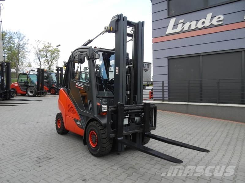 Linde H 30 T-03 Gasolmotviktstruckar