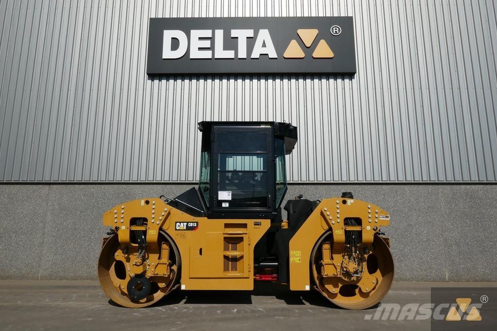 CAT CB13 Tvåvalsvältar