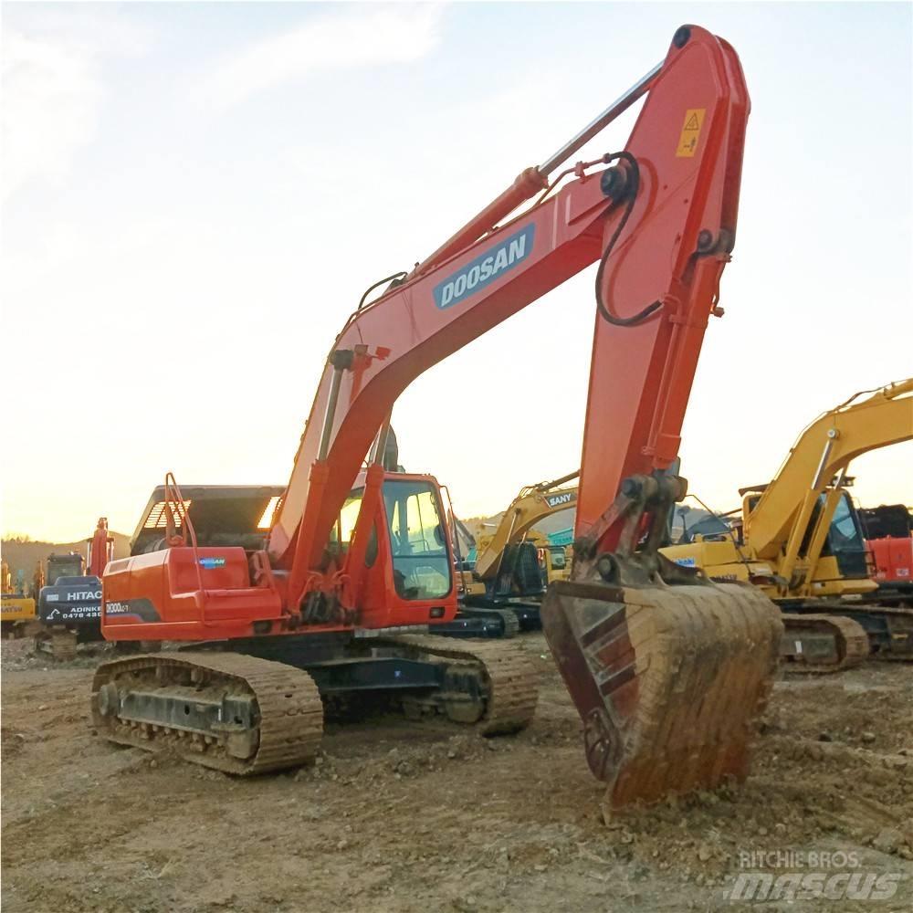Doosan DH 300 LC-7 Bandgrävare