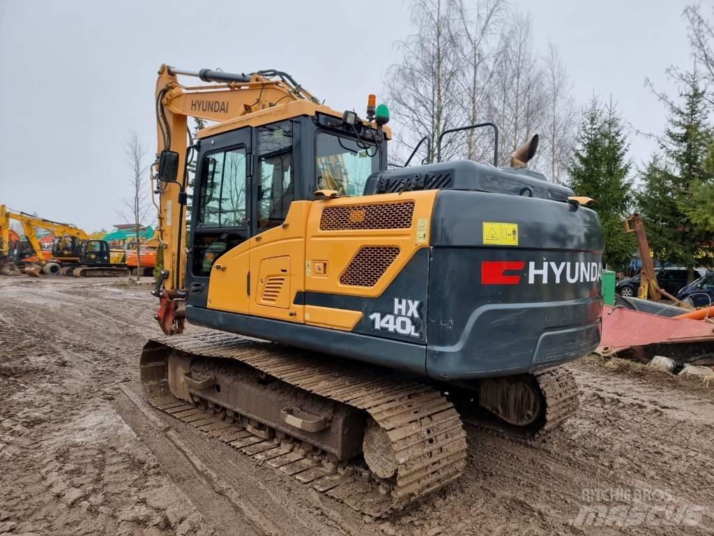 Hyundai HX 140 L Bandgrävare