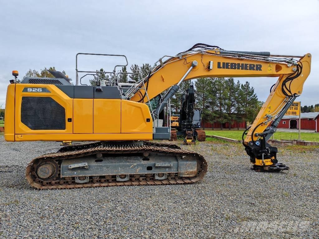 Liebherr R 926 G8 Bandgrävare