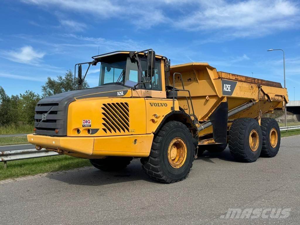 Volvo A25E Midjestyrd dumper
