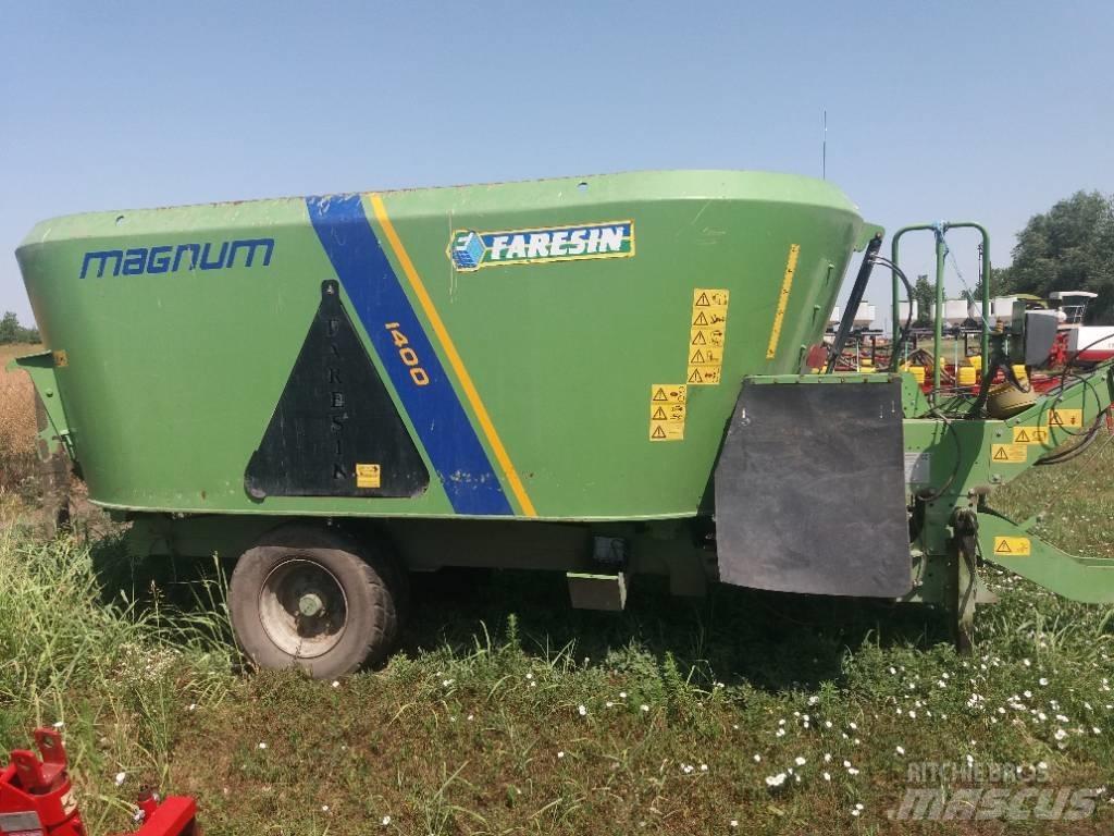 Faresin TMR-V-D 1400 Fullfodervagnar