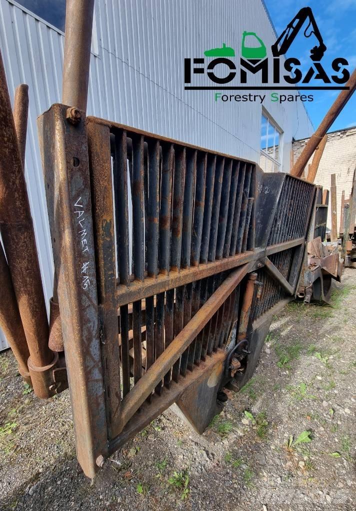 Valmet 840.2 Bunks Skotarkranar