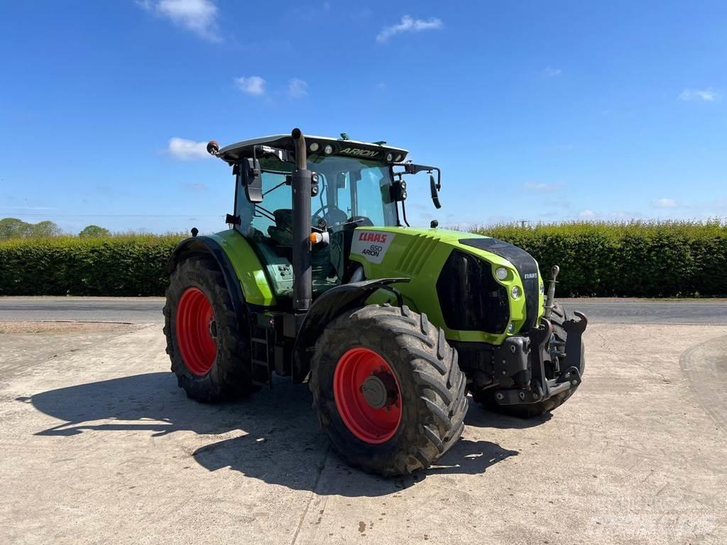 CLAAS ARION 650 Traktorer