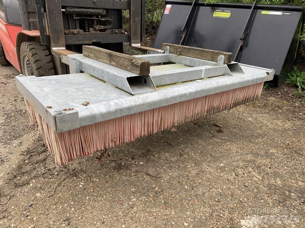 Jacobsen 6FT YARD Lantbruk - Övrigt