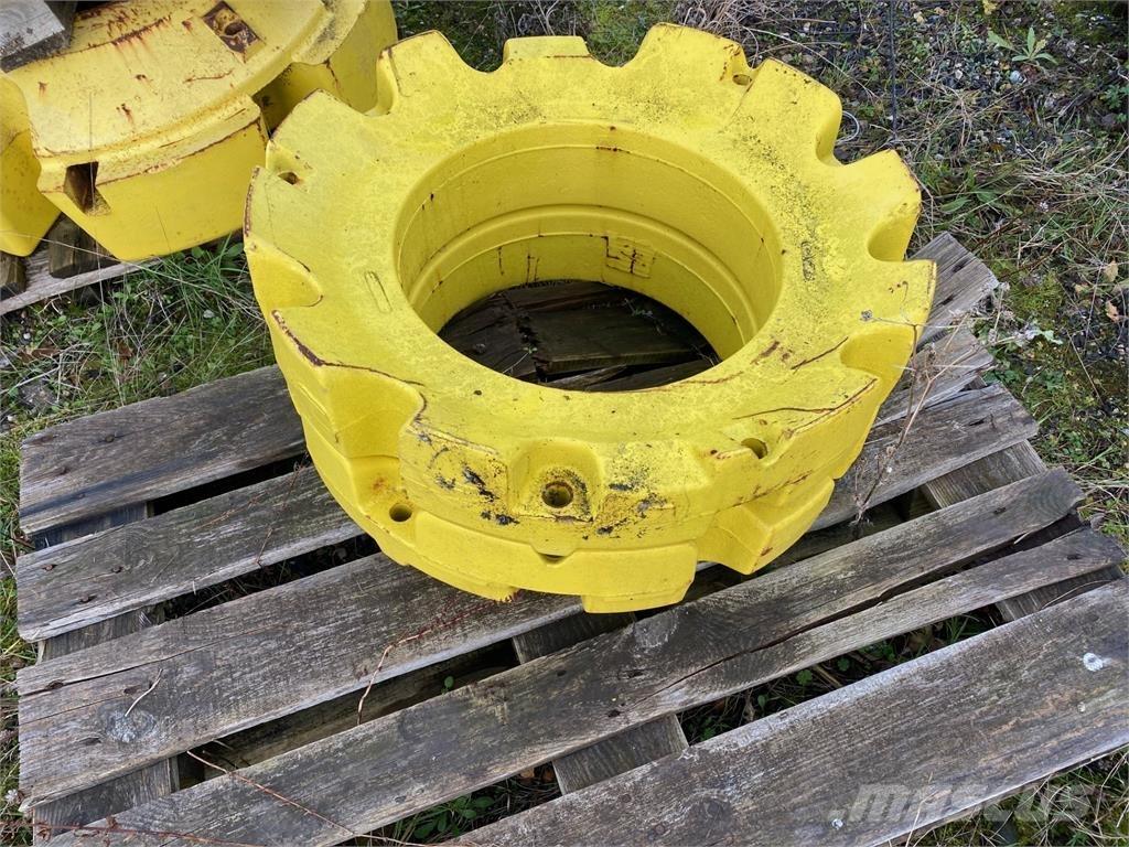 John Deere 205KG Däck, hjul och fälgar