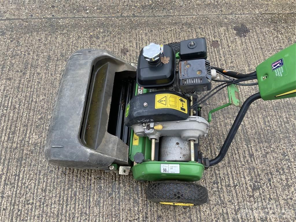 John Deere 220C Lantbruk - Övrigt