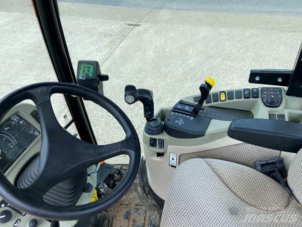 John Deere 3046R Kompakttraktorer