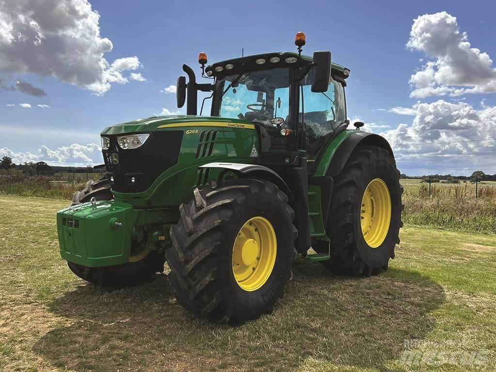 John Deere 6215R Traktorer