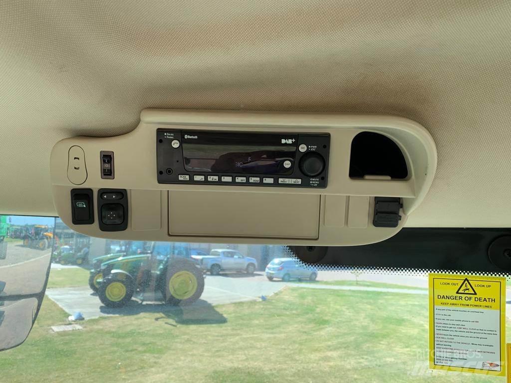 John Deere 6215R Traktorer