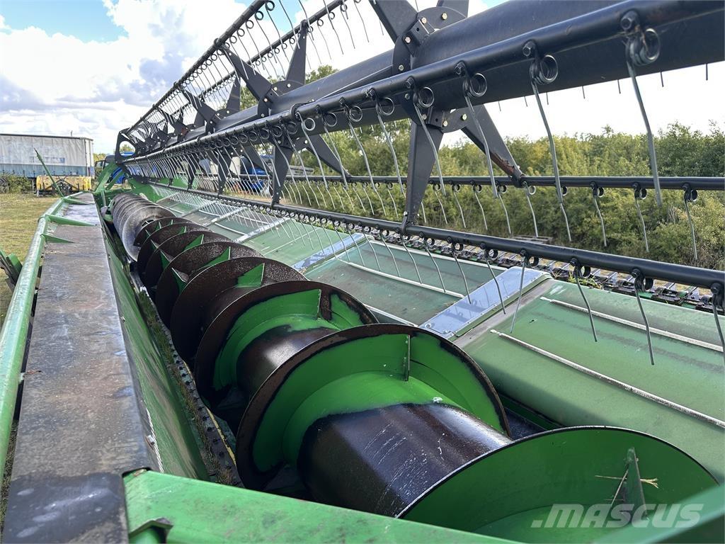 John Deere 635PF Skördetröskor