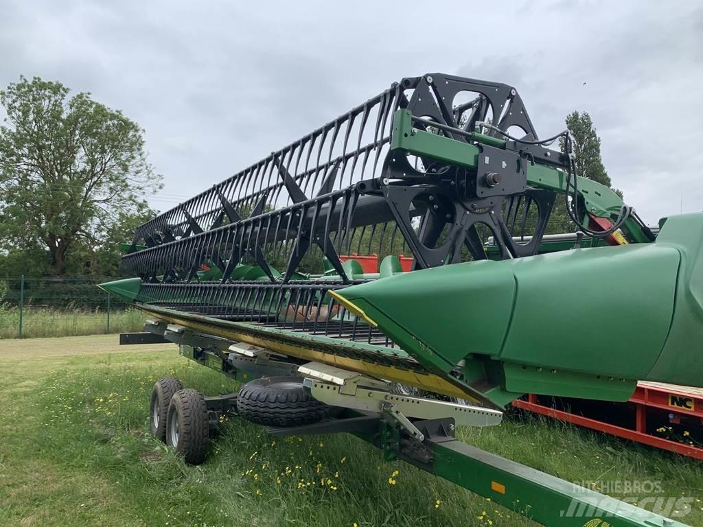 John Deere 725D Skördetröskor
