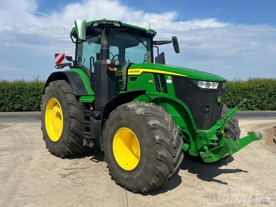 John Deere 7R330 Traktorer