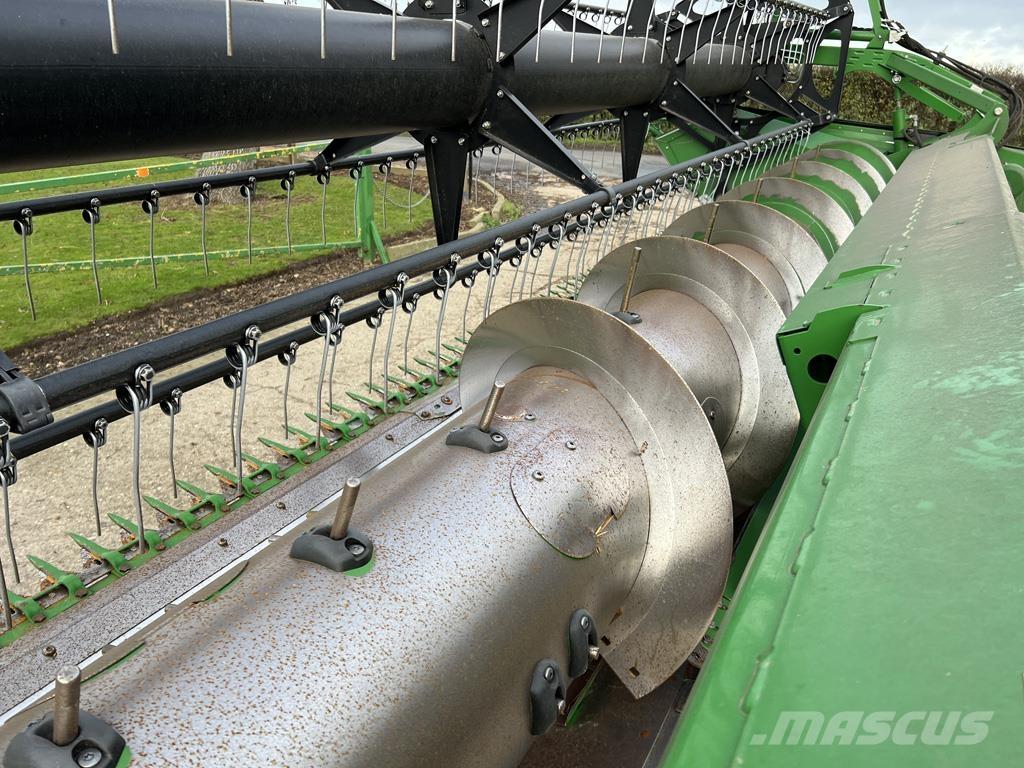 John Deere S685I Skördetröskor