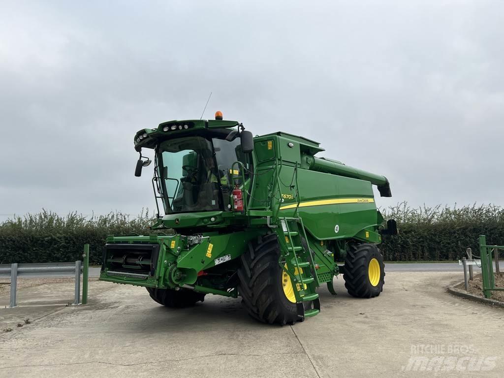 John Deere T670I Skördetröskor