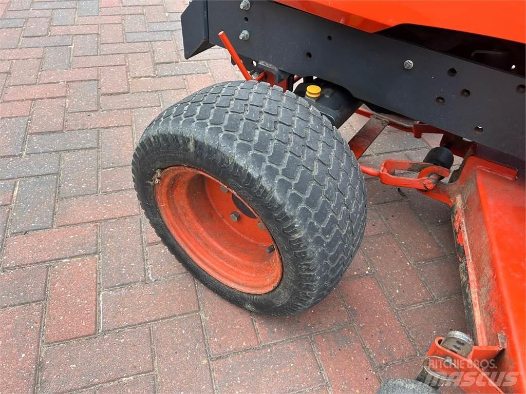 Kubota BX2350 Kompakttraktorer