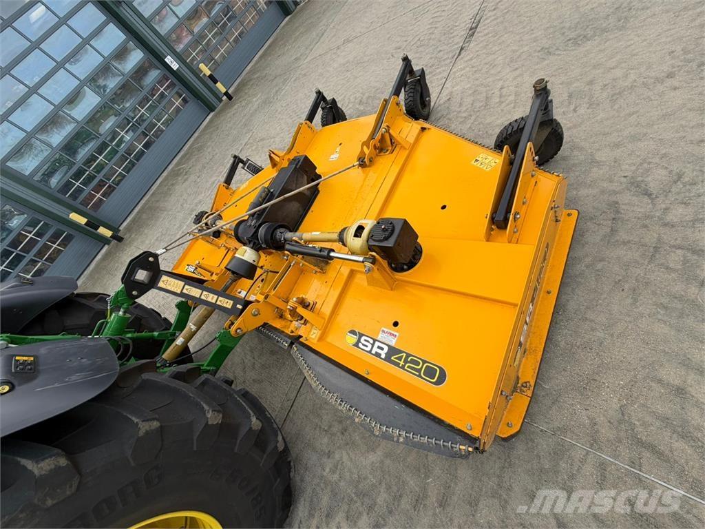 McConnel SR420 Betesputsare