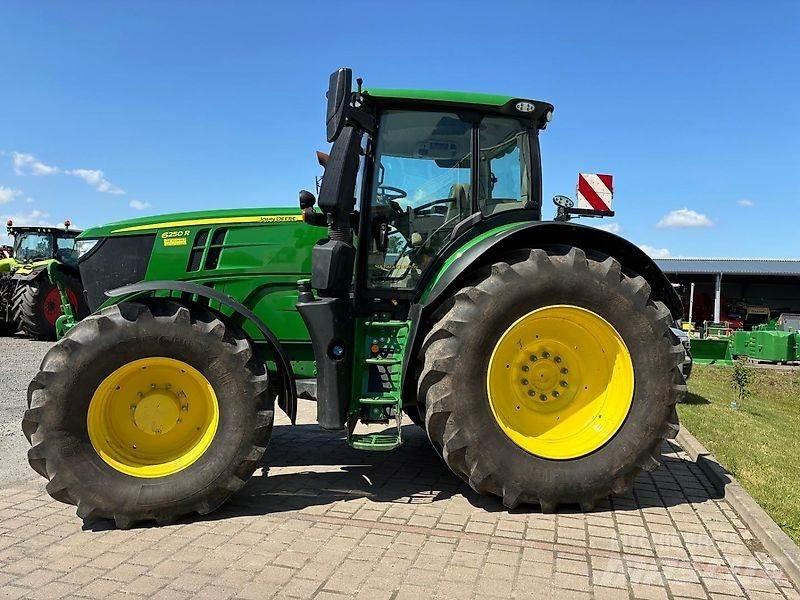 John Deere 6250R Traktorer