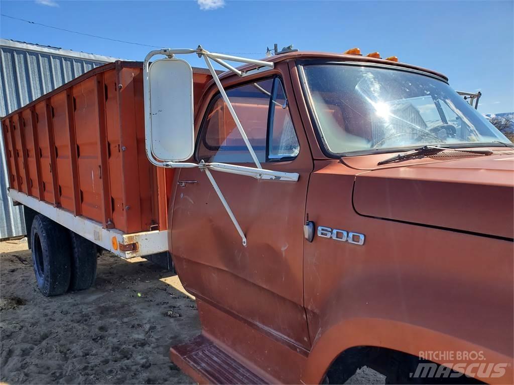 Dodge D600 Övriga bilar