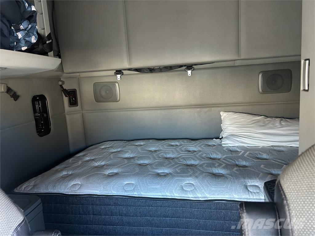 Kenworth T680 Övriga bilar