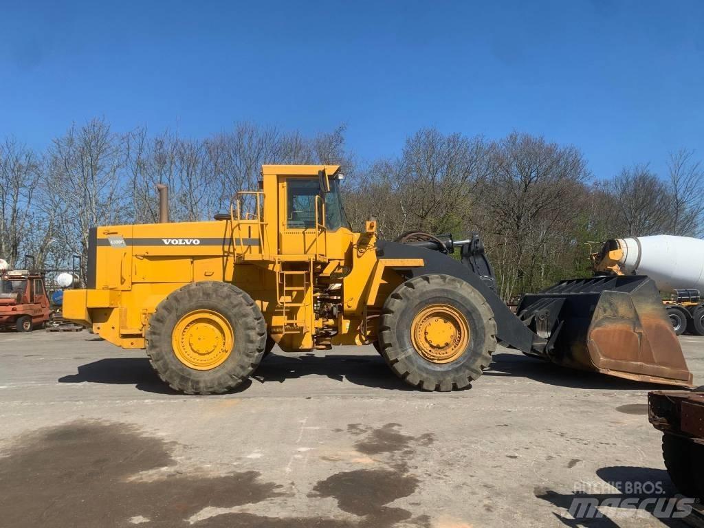 Volvo L330C Hjullastare
