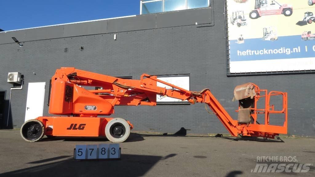 JLG E400AJPN Bomliftar