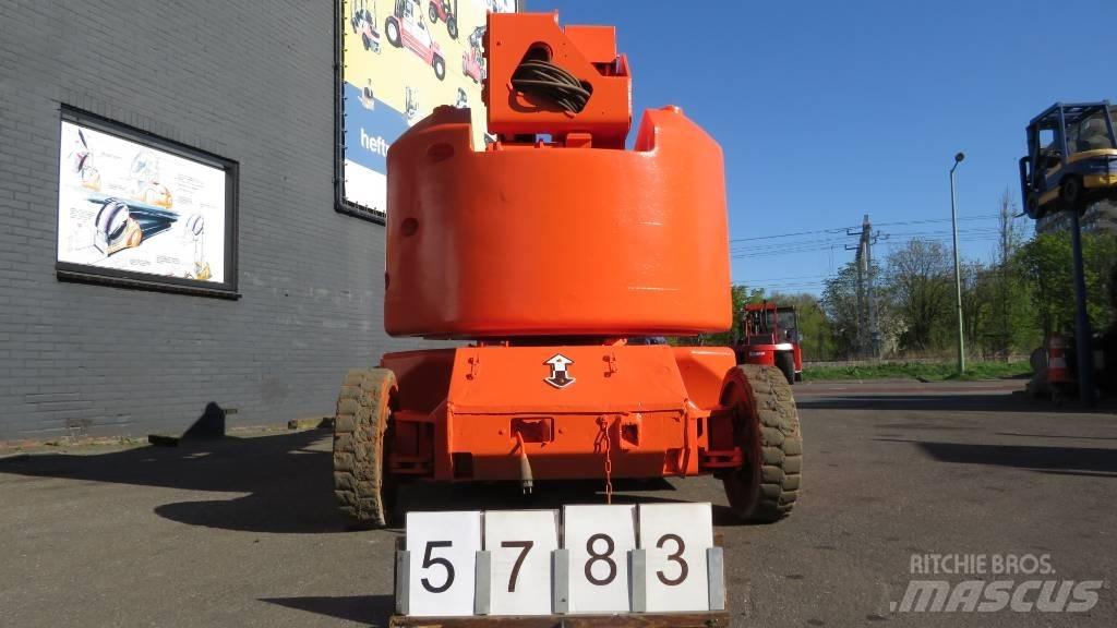 JLG E400AJPN Bomliftar