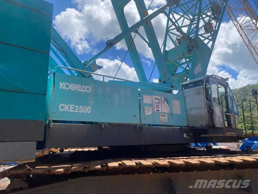 Kobelco CKE 2500 Bangående Kranar