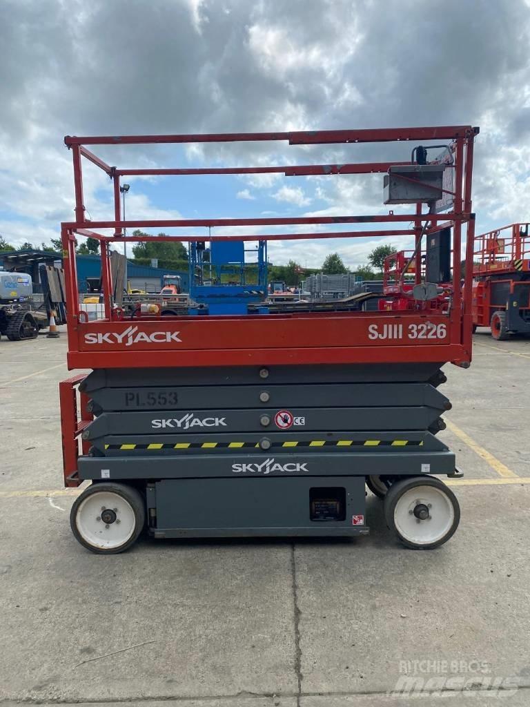 SkyJack SJ 3226 Saxliftar
