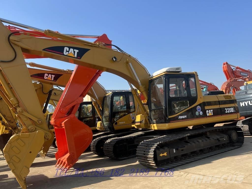 CAT 320 B L Bandgrävare