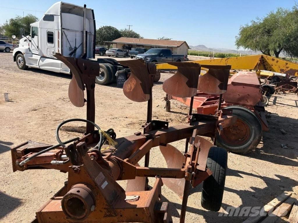 Case IH 140 plow Övriga traktortillbehör