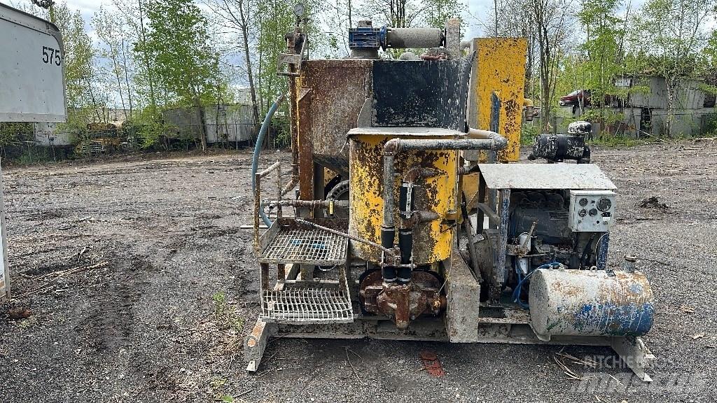 Mayco 5500 Lastbilar med betongpump