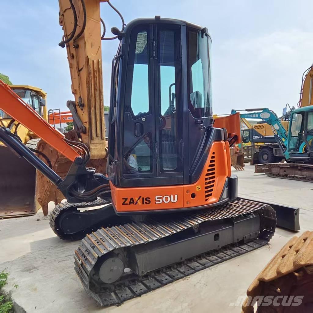 Hitachi ZX 50 U Minigrävare < 7t
