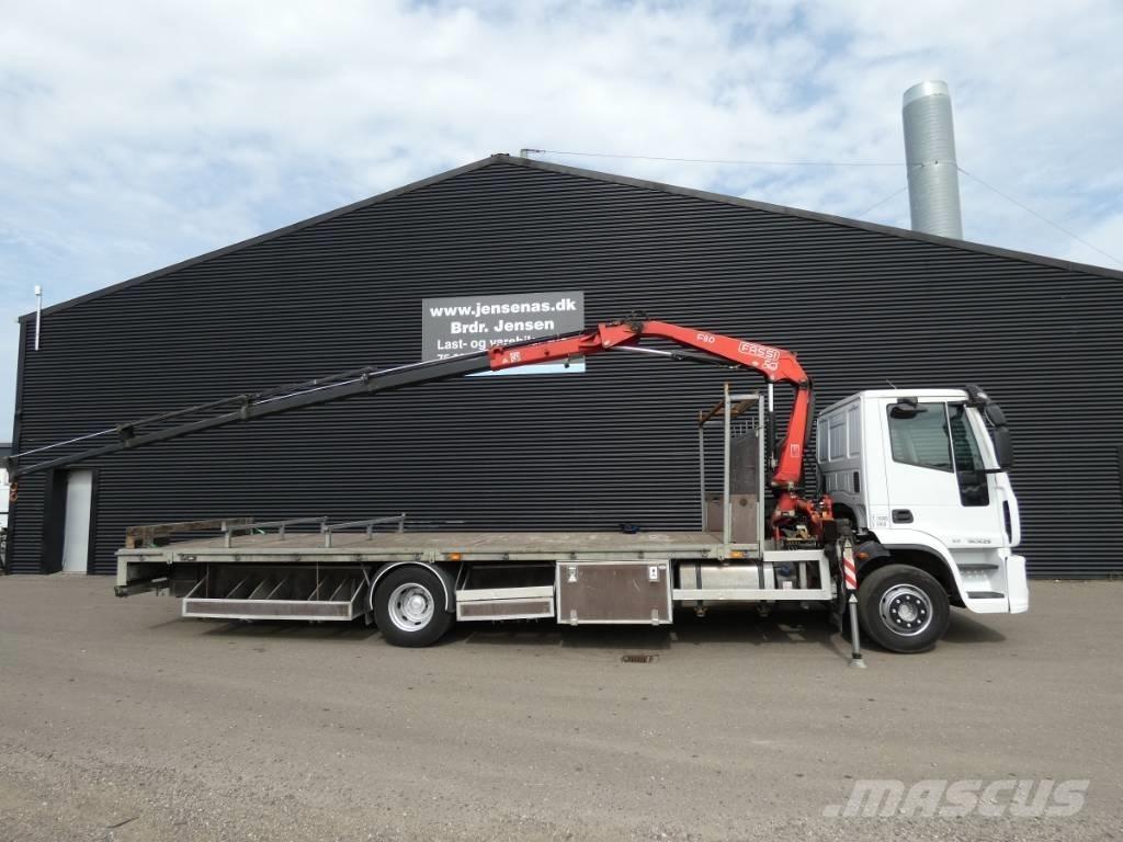 Iveco 150E 25 Kranbilar