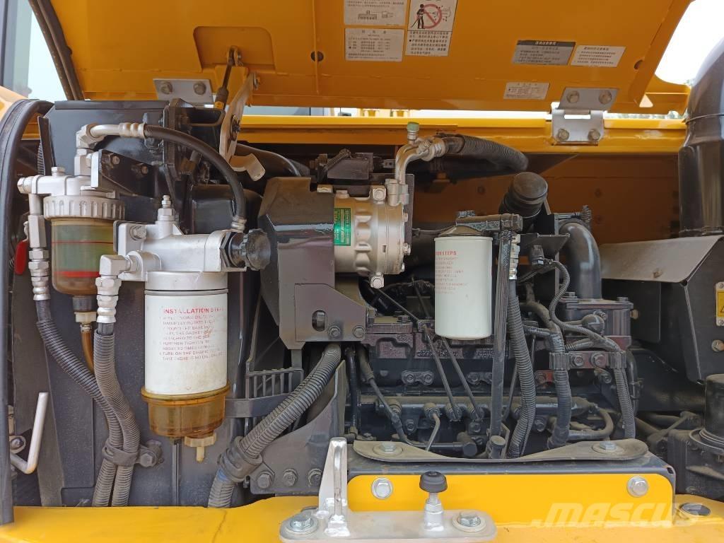 Komatsu PC 70 Midigrävmaskiner 7t - 12t