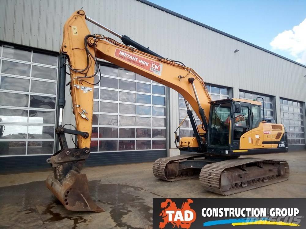 Hyundai HX 220 L Bandgrävare