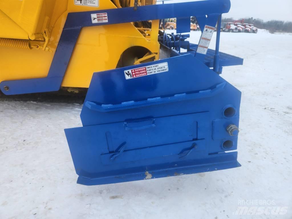  Puckett 580 Asfaltsläggningsmaskiner