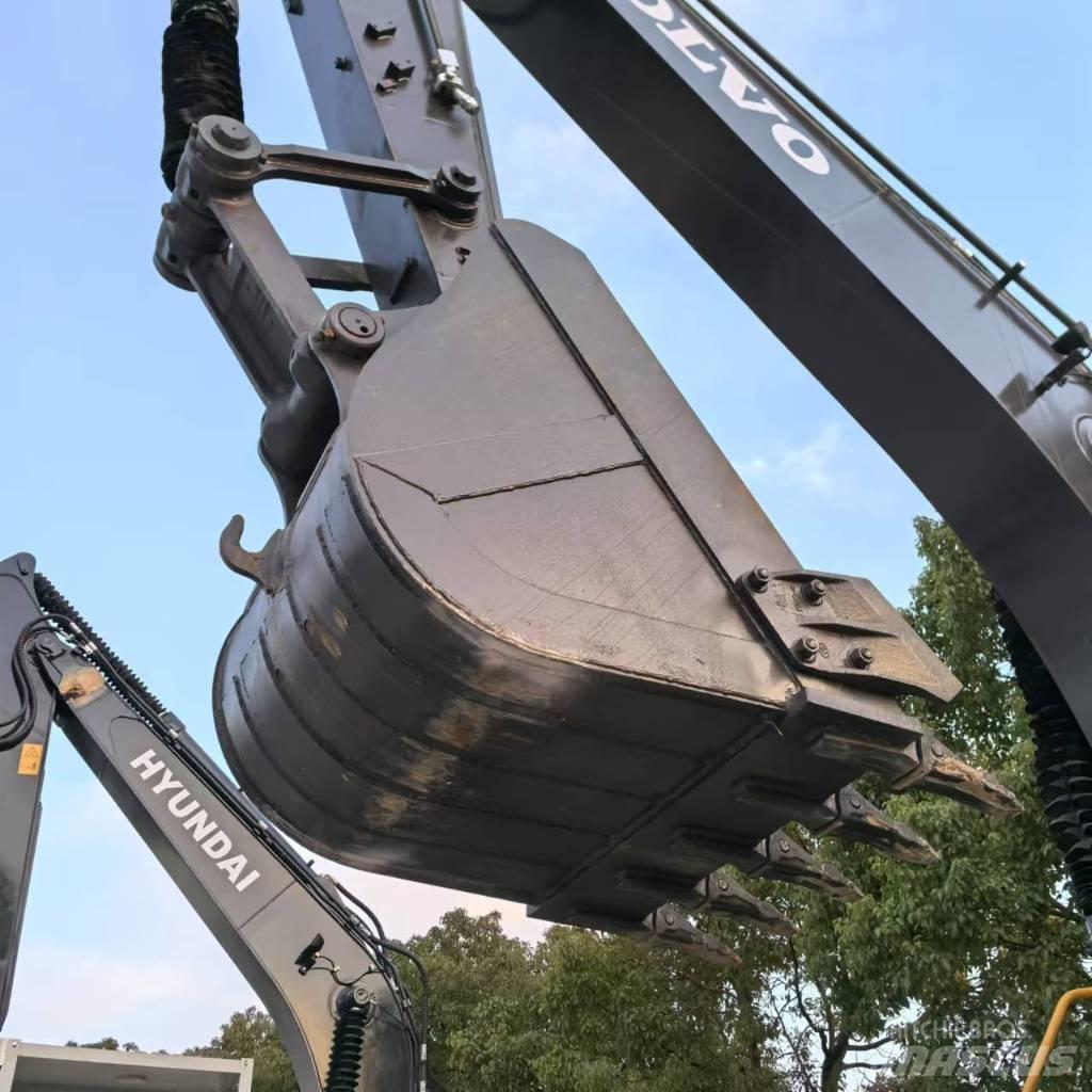 Volvo EC 210 D Bandgrävare