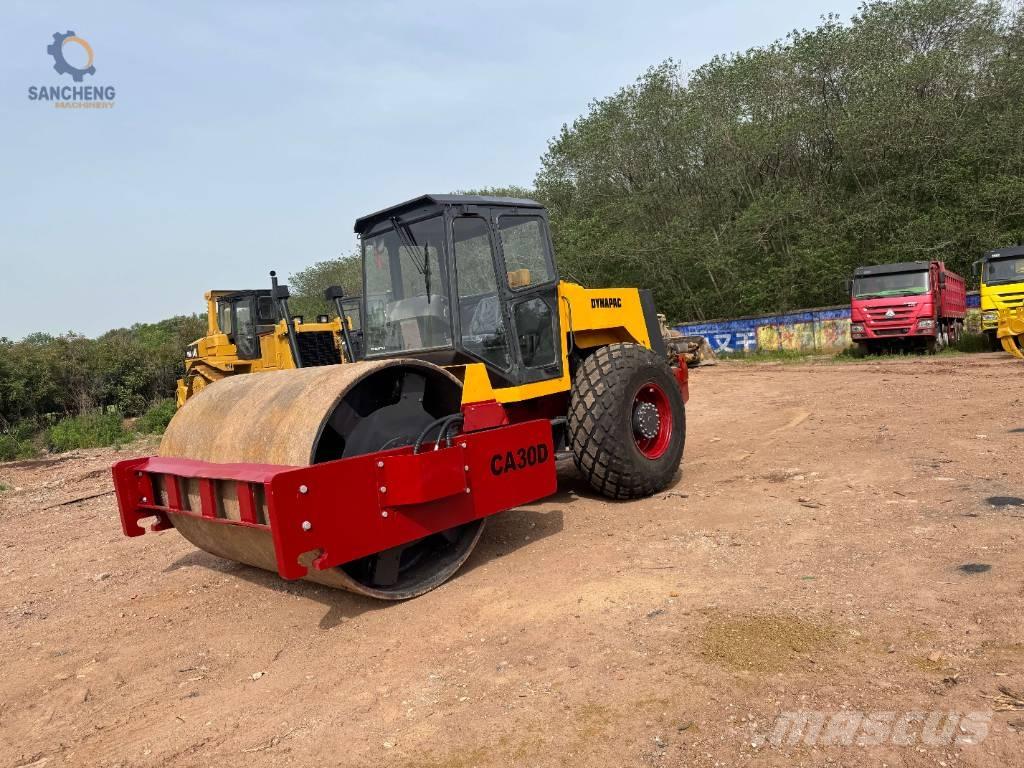 Dynapac CA 30 D Envalsvältar