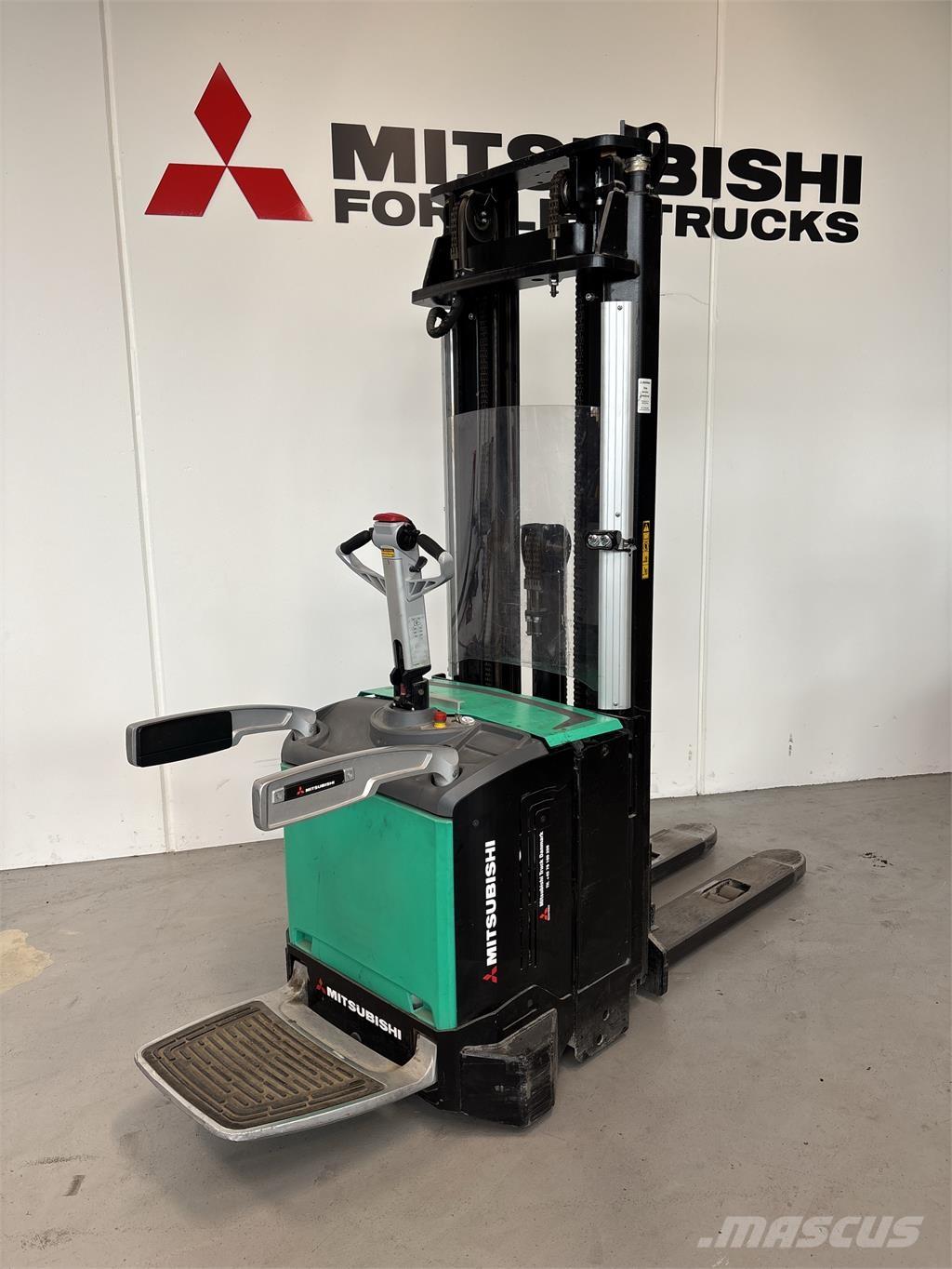 Mitsubishi SBV16N Staplare