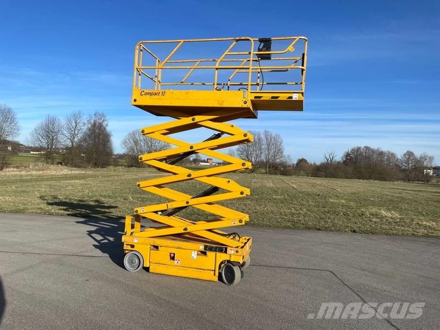 Haulotte Compact 12 Saxliftar