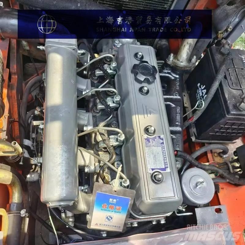 Heli H2000-35 Dieselmotviktstruckar