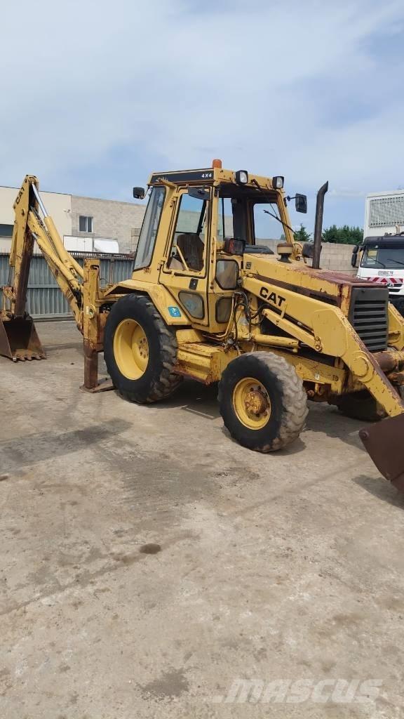 CAT 428 B 4x4 Grävlastare