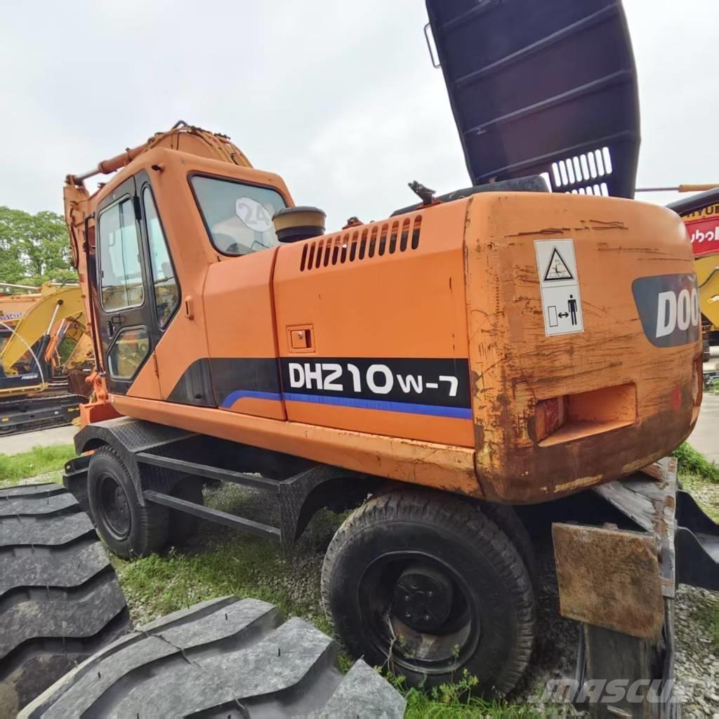 Doosan DH 210 W-7 Hjulgrävare