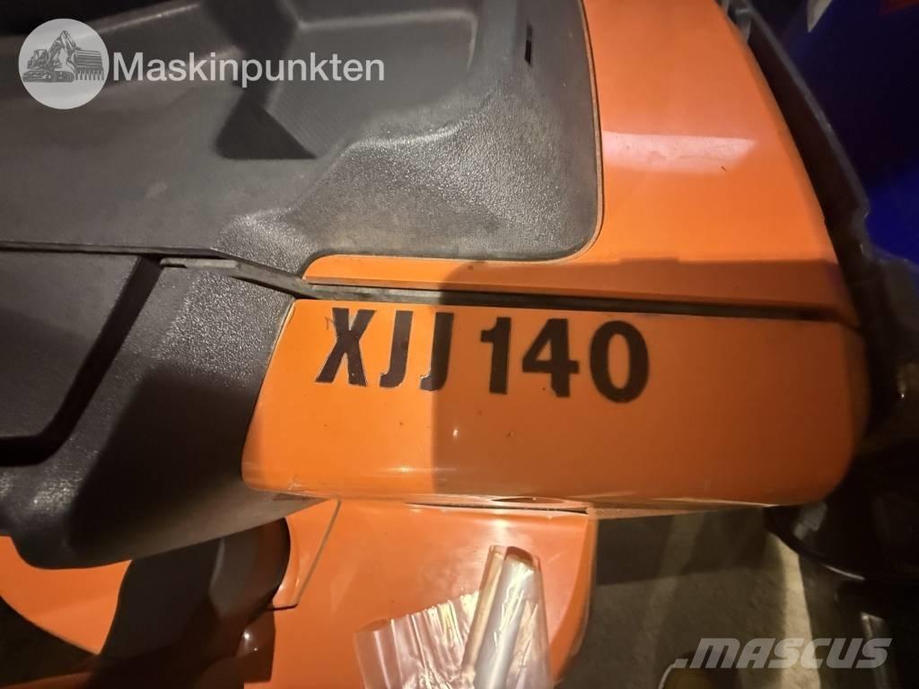 Toyota BT SWE 80 L Elmotviktstruckar